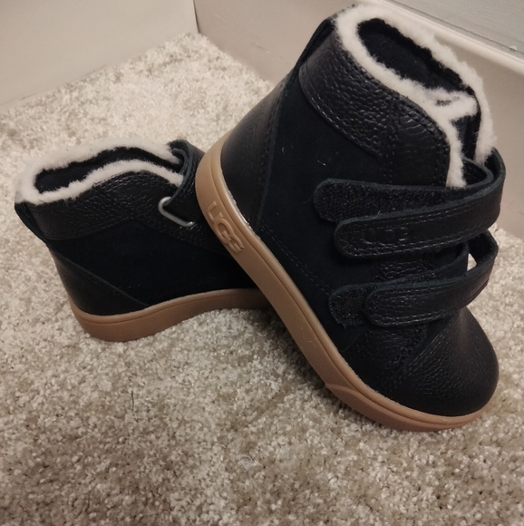 UGG Other - UGG Toddler Rennon ll